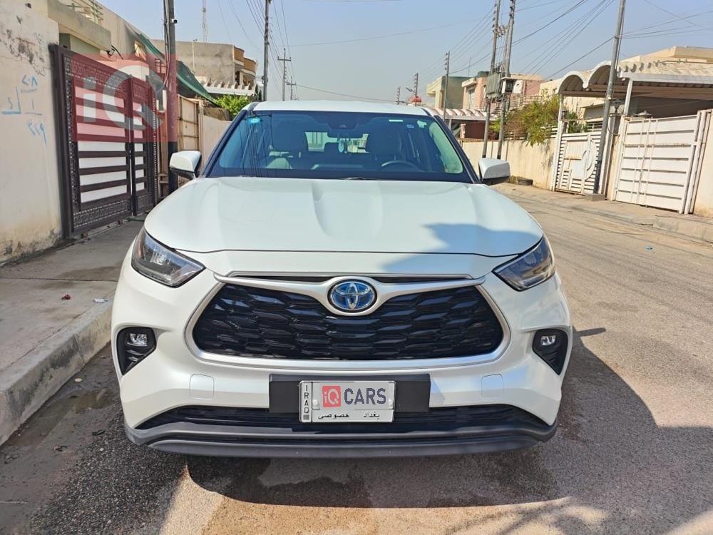 تۆیۆتا هایلاندەر